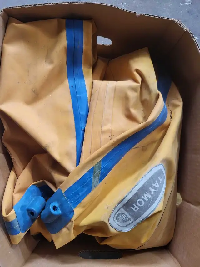 vintage rubber dingy 1 man.