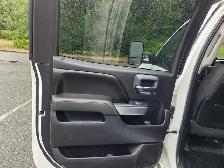 2015 Chevrolet Silverado 3500 LT - Photo 13