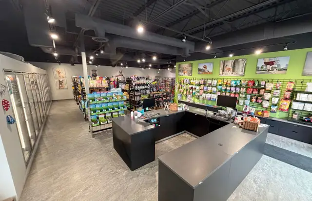 Business For Sale - Pet Store with Franchise Opportunity
