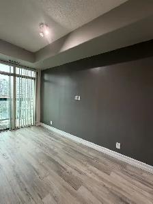 BELTLINE - STUNNING 1 BEDROOM   DEN - Photo 8