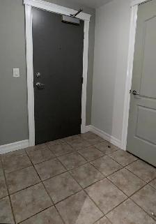 BELTLINE - STUNNING 1 BEDROOM   DEN - Photo 10