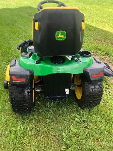 riding mower - Photo 4
