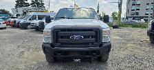 2014 Ford Super Duty F-350 SRW 4x4 - 8FT Box - Tow Package - Photo 2
