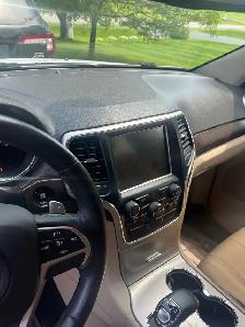 JEEP CHEROKEE 2014 low milage - Photo 10