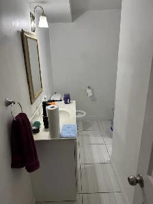 Private Bedroom in Walkout Basement | Share with 1 Professional - Photo 3