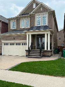 Brampton 2BR Basement for rent - Photo 2