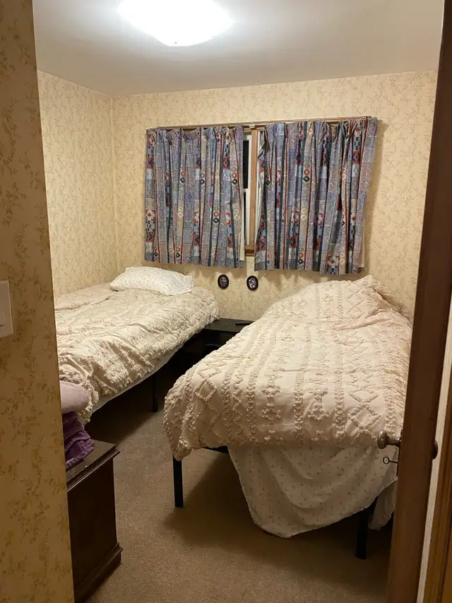 main floor 3 bedroom apartment