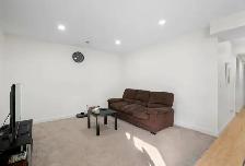 Bright & Spacious Legal 2-Bedroom Basement Suite for Rent – S - Photo 10