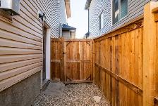 Bright & Spacious Legal 2-Bedroom Basement Suite for Rent – S - Photo 16