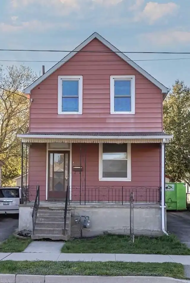 4 bedroom house for rent !! Ferguson Street