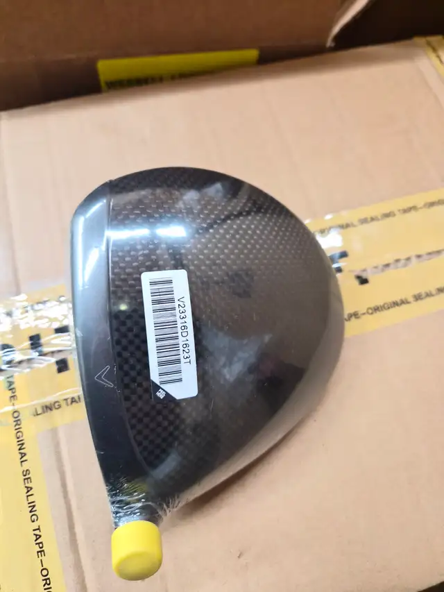 Brand new still in the plastic callaway AI smoke max fast head!