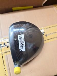 Brand new still in the plastic callaway AI smoke max fast head!