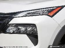 2026 Nissan Rogue SV Dark Armor - Photo 10