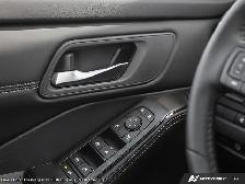 2026 Nissan Rogue SV Dark Armor - Photo 16
