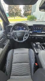 2022 Chevrolet Silverado 1500 4x4 /Toit ouvrant / sièges en cuir - Photo 12