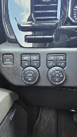 2022 Chevrolet Silverado 1500 4x4 /Toit ouvrant / sièges en cuir - Photo 25