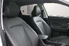 2025 Hyundai Kona HTRAC HEATED SEATS | LEATHER | SUNROOF | BLIND - Photo 25