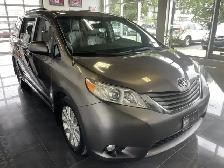 2011 Toyota Sienna XLE - Photo 3