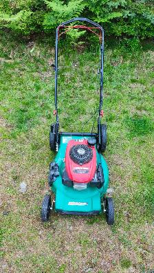 Troy bilt self propelled mower $250 ph.902 565- - Photo 2