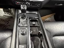 2018 Volvo XC60 T5 AWD Momentum - Photo 29