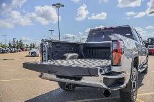 2026 GMC Sierra 3500HD AT4 - Photo 8