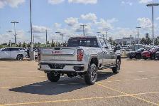 2026 GMC Sierra 3500HD AT4 - Photo 9
