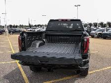 2026 GMC Sierra 3500HD AT4 - Photo 8