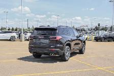 2026 GMC Acadia AT4 | Panoramic Sunroof | HD Surround Vision - Photo 9