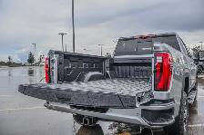2026 GMC Sierra 3500HD Denali - Photo 8