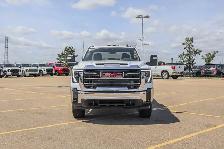 2026 GMC Sierra 3500HD SLE - Photo 4