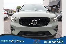 2024 Volvo XC40 DARK THEME B5 AWD - Photo 2