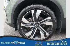 2024 Volvo XC40 DARK THEME B5 AWD - Photo 5
