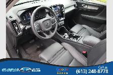 2024 Volvo XC40 DARK THEME B5 AWD - Photo 12