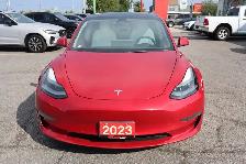 2023 Tesla Model 3 - Photo 2