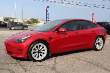 2023 Tesla Model 3 - Photo 3