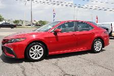 2021 Toyota Camry - Photo 3