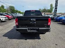 2018 Chevrolet Silverado 1500 LTZ - Photo 4