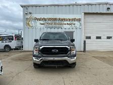 2022 Ford F-150 XLT Super Crew 3.3L V6 | Reverse Camera | Power - Photo 2