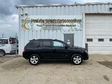 2017 Jeep Compass 4WD | No Accident | Command Start - Photo 4