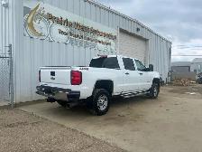 2017 Chevrolet Silverado 2500HD Crew Cab 6.6L V8 Diesel | Revers - Photo 5