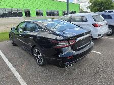 2021 Nissan Maxima - Photo 11