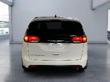 2027 Chrysler Grand Caravan SXT - Photo 4