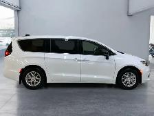 2027 Chrysler Grand Caravan SXT - Photo 6
