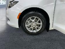 2027 Chrysler Grand Caravan SXT - Photo 9