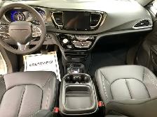 2027 Chrysler Grand Caravan SXT - Photo 12