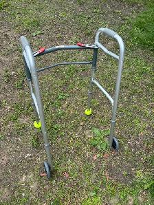 Marchette Standard et Déambulateur avec siège - Photo 3