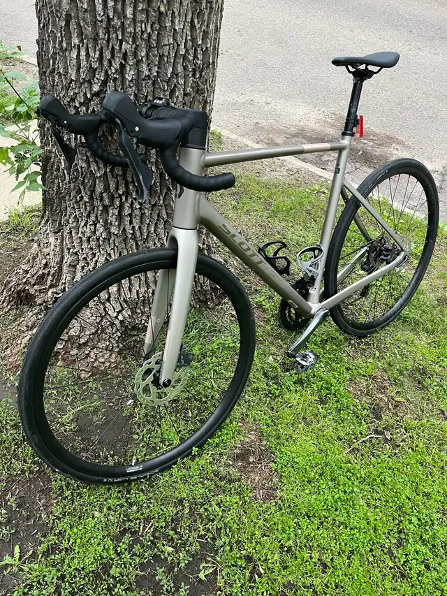 Scott Speedster Road Bike