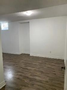 All inclusive New Large basement available 4 rent in Brampton - Photo 10