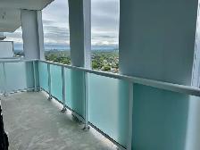 Cozy One Bed   Den   Balcony Condo @ FAIRVIEW MALL DRIVE - Photo 2