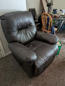 Recliner for sale excellent condition. $250